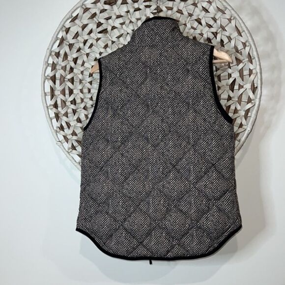 J. Crew black and tan duvet filled puffer vest size xsmall - Picture 6 of 6